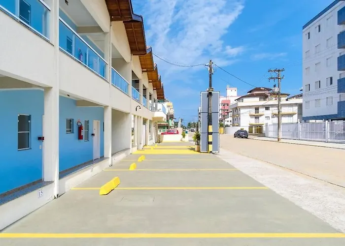 Apto Com 2 Suites Para 6 Pessoas Praia Das Toninhas Ubatuba